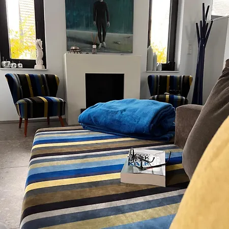 Stormy Im Nauticum شقة لوبمين